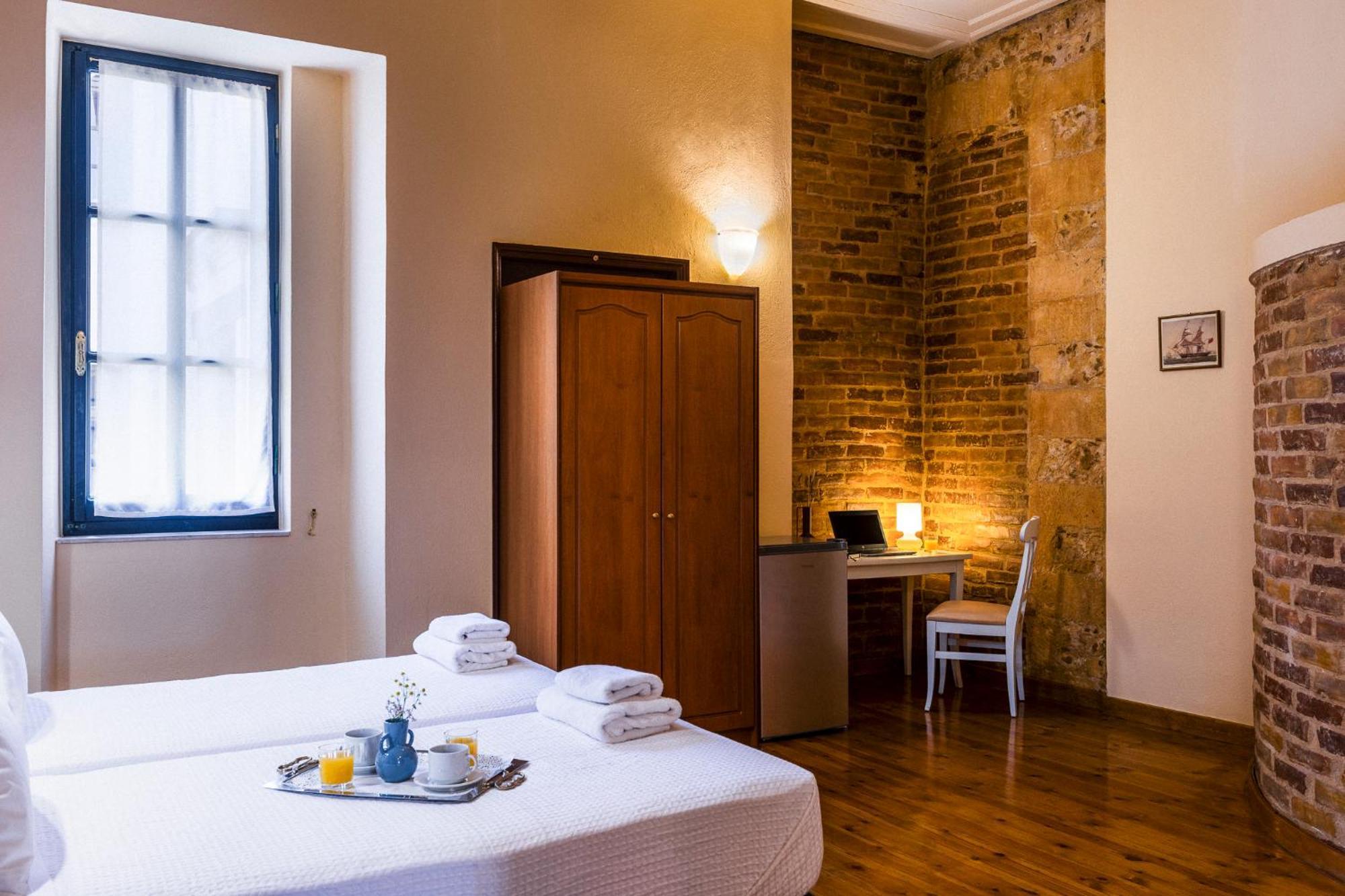 Sundial Lodge Chania  Exterior foto